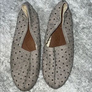 Aldo Black and Cream Flats with Star Pattern